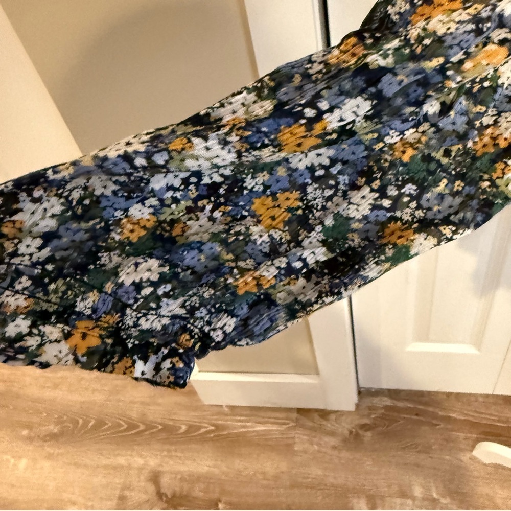 J. Jill, Floral Print Relaxed Fit Women's Blouse, Size M EUC - Picture 11 of 16
